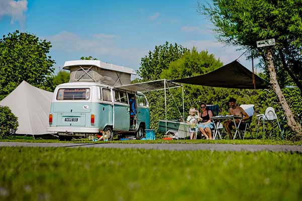 emplacement calme camping nature